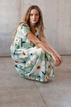 Load image into Gallery viewer, Joy dress - flower power