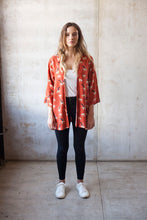 Load image into Gallery viewer, Printed Kimono - spiced cheetah
