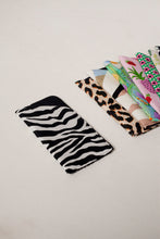 Load image into Gallery viewer, Glasses pouch - Zebra
