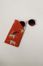 Load image into Gallery viewer, Glasses pouch - Spiced cheetah
