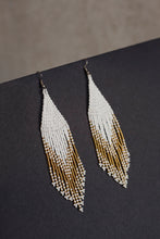 Load image into Gallery viewer, Zania earrings - White and Gold
